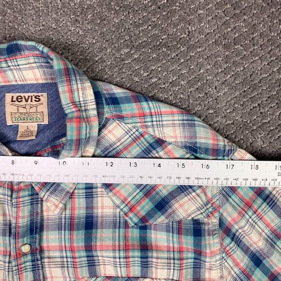 Levi's Blue and Red Plaid Casual Button Down Shirt - Picture 10 of 12